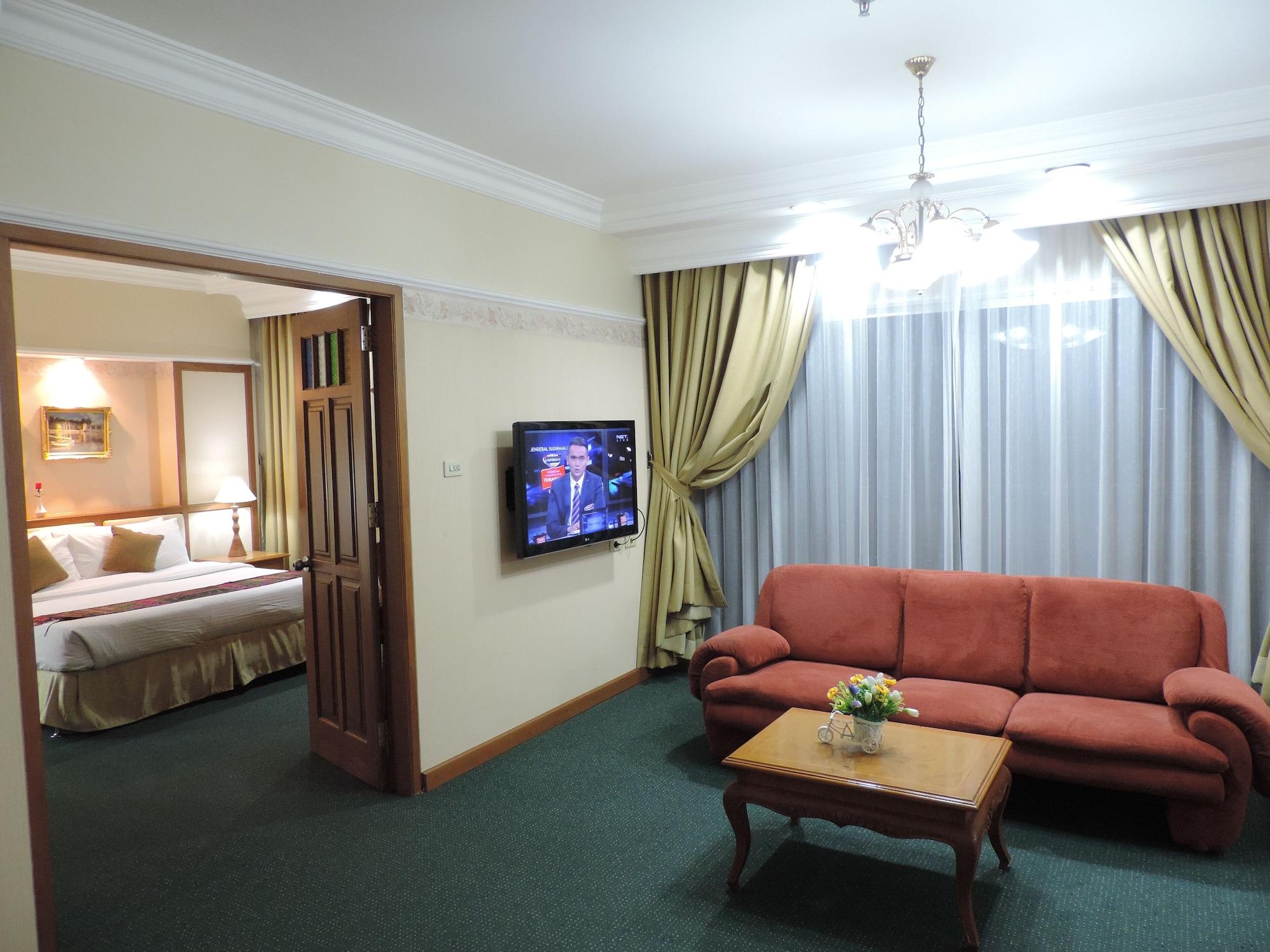 Hotel Marcopolo Jakarta Exterior photo