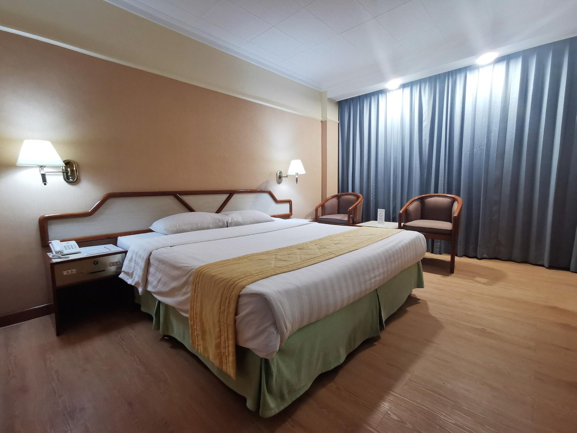 Hotel Marcopolo Jakarta Exterior photo