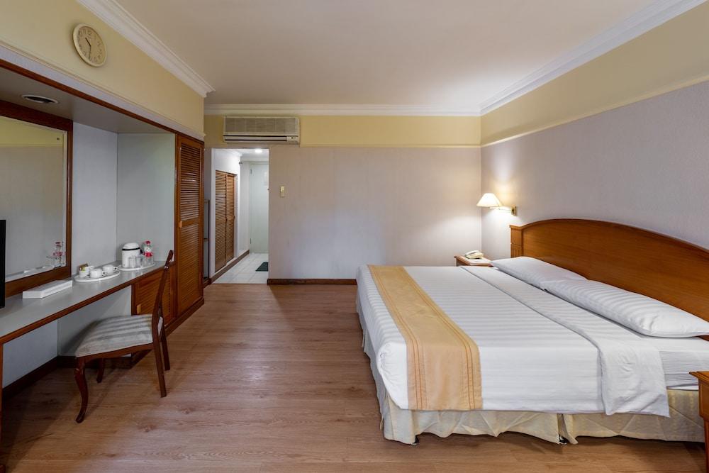 Hotel Marcopolo Jakarta Exterior photo